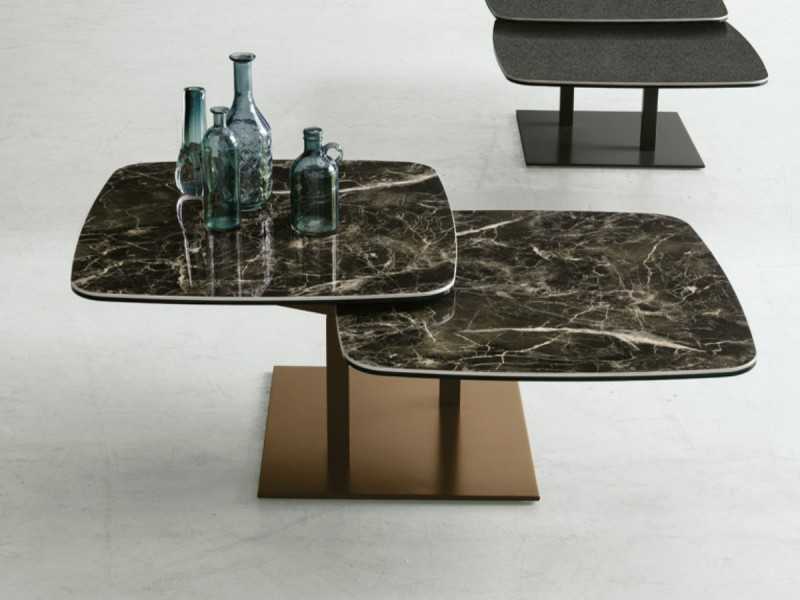Mesa de centro con base en acero inoxidable lacado y tapas de mármol porcelánico - AALST
