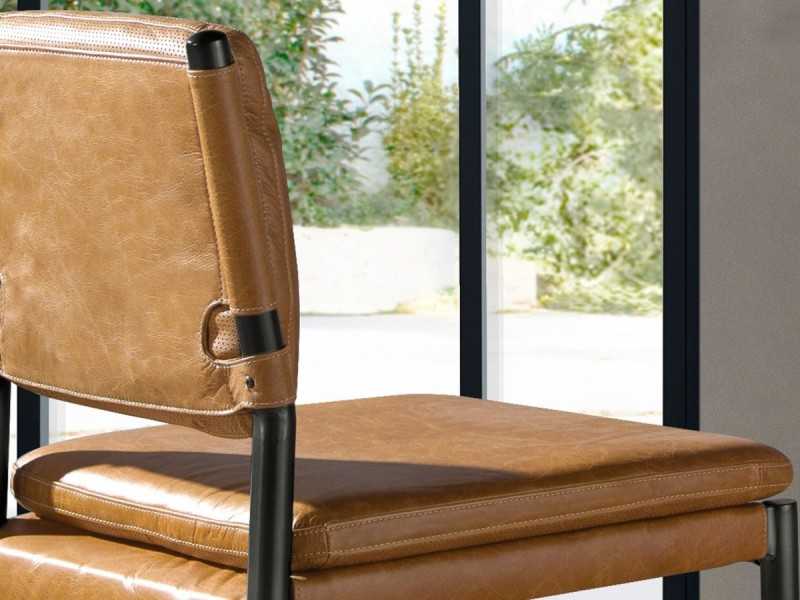 Taburete tapizado en piel genuina con estructura de acero inoxidable oscurecido - AZZARO