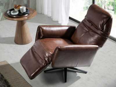Sillón giratorio con doble mecanismo relax tapizado en piel genuina - PIETRO Sillón giratorio con doble mecanismo relax tapizado en piel genuina - PIETRO