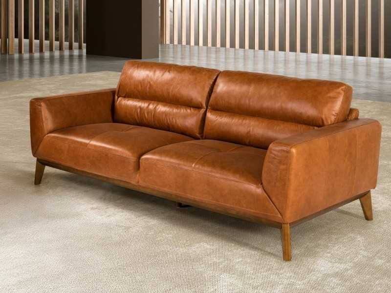 Sofá de diseño tapizado en piel genuina con base de madera - CLARA 3