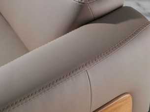 Sofá de diseño tapizado en piel genuina con base de madera - VERDI VISÓN 3 2