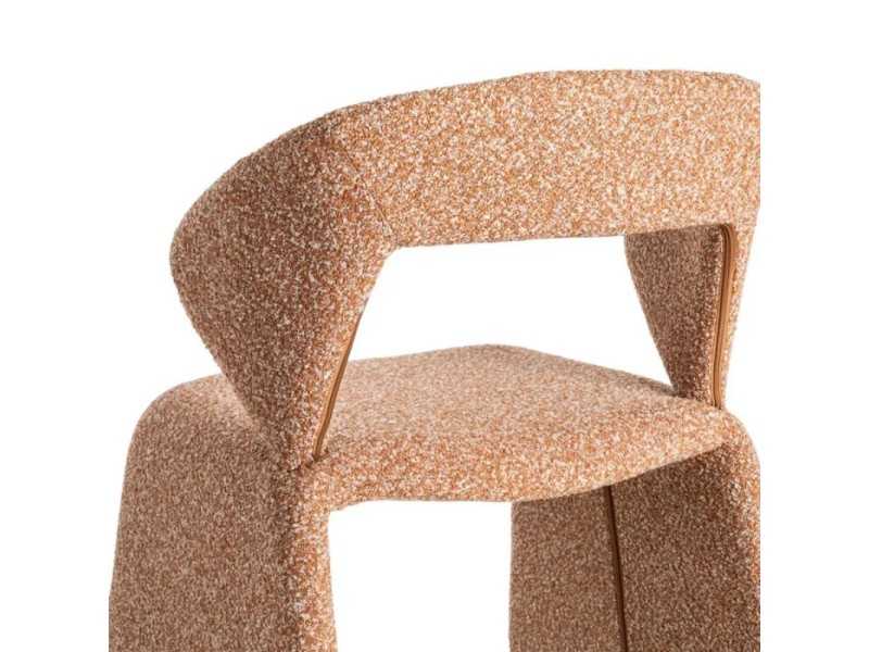 Silla de diseño nórdico tapizada en tela color salmón - ANDO SALMÓN