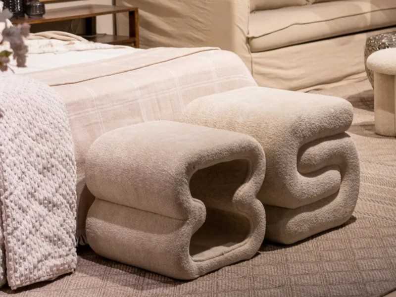 Pouf design tapissé - QUELLO