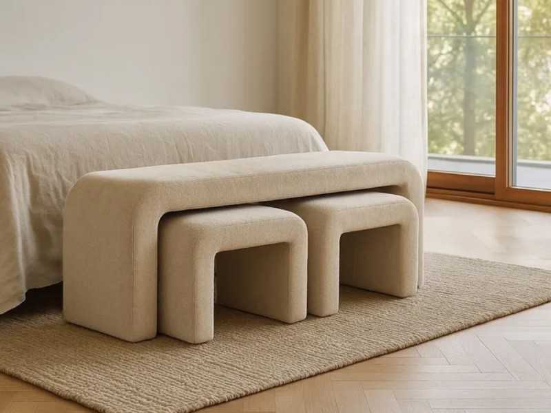 Conjunto de banqueta con 2 pouf tapizados en color beige - BENT BEIGE