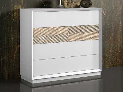 Lacquered chest of drawers with 4 drawers and detail on the front of one drawer - ALIZÉE