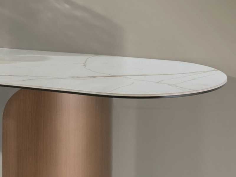 Consola ovalada con tapa de mármol porcelánico y bases de acero inoxidable - ABACO