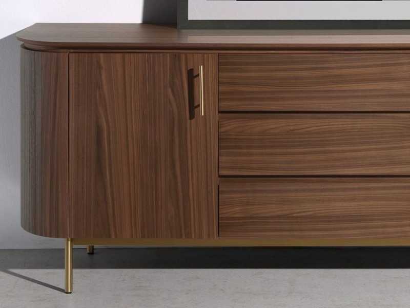 Buffet design en noyer avec piètement en acier inoxydable doré - MANDRA