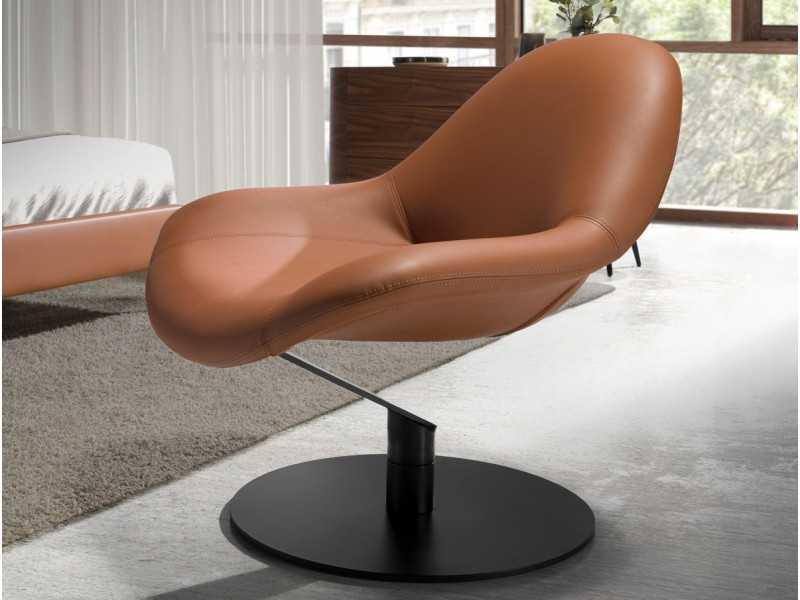 Sillón giratorio con base en acero inoxidable negro mate - VOLARE