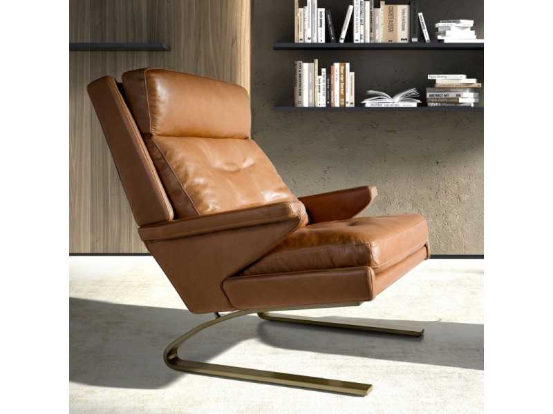 Fauteuil tapissé de cuir véritable avec un piètement en acier inoxydable - NORVAN