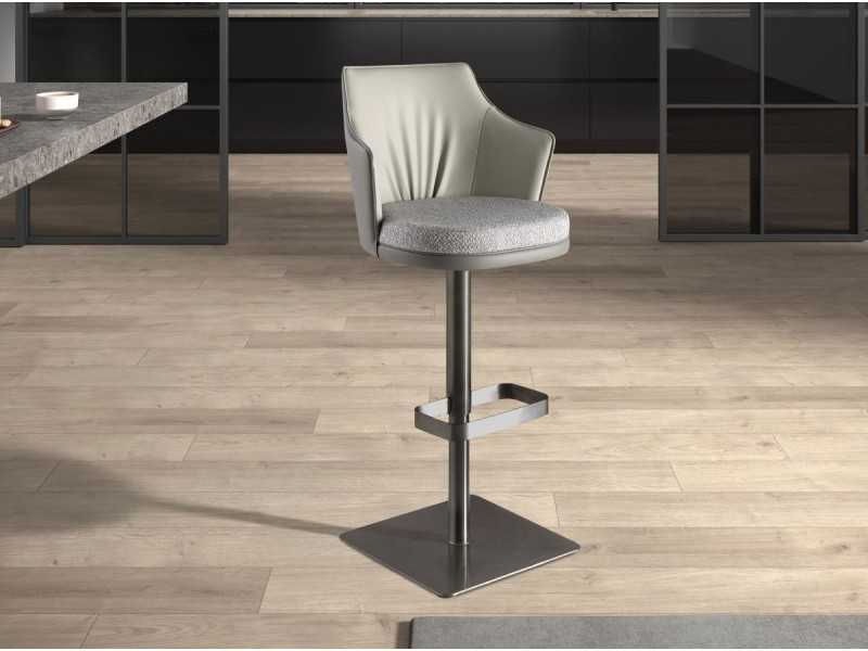 Modern design swivel stool - METZ