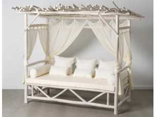 Cama balinesa de madera de teca - NELKE